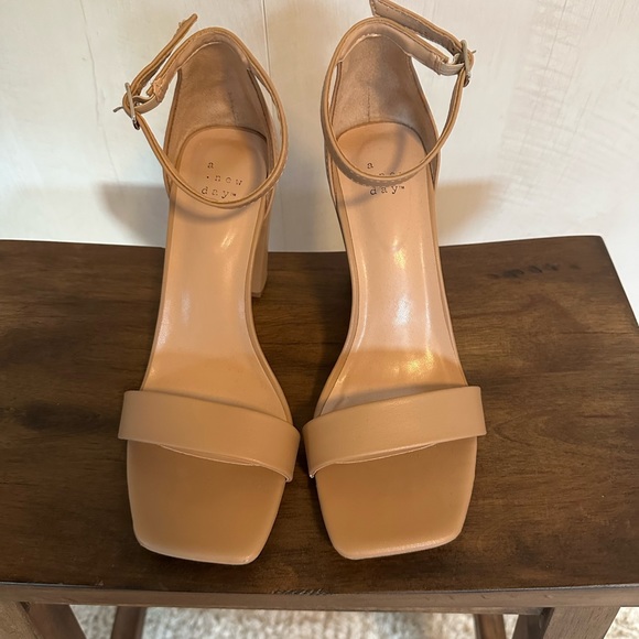 Nude Chunky Heels - Picture 4 of 5